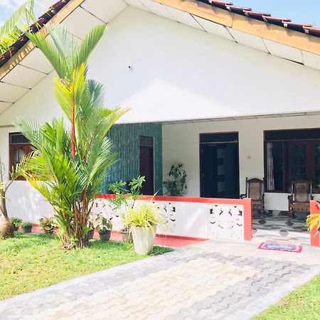 Family Villa Mirissa Luaran gambar
